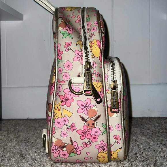 Loungefly Pokemon Pikachu & Eevee Backpack - Picture 5 of 12